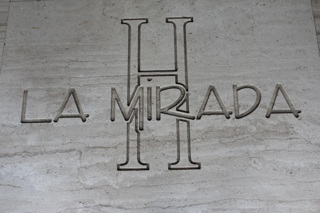 Hotel La Mirada Тарифа Экстерьер фото